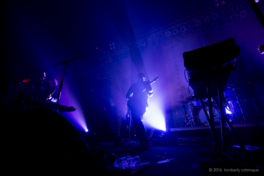 PTL_0029_CavemanFrightenedRabbit_2016_web