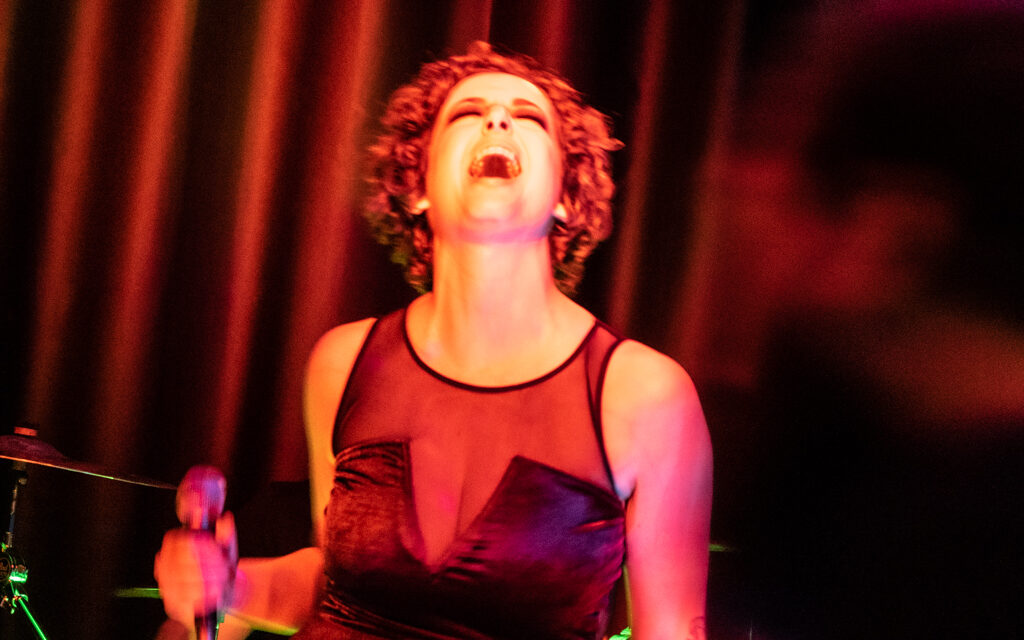 Shot in Columbus: Charming Disaster & Emmy Lazarus and the Recently Deceased @ Rambling House / April 28, 2023