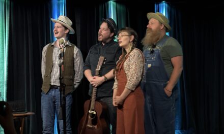 Jordan Smart, Willy Tea Taylor and Jodi Jones concert a full-fledged family reunion
